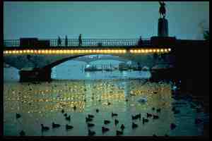 Limmat bei Nacht